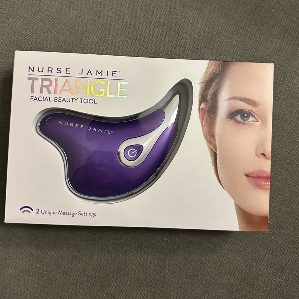 NWT Nurse Jamie Triangle Facial Beauty Tool